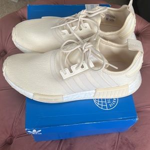 Adidas NMD R1 sneakers wonder white used once